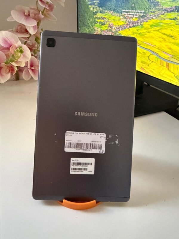 Samsung Galaxy Tab A7 Lite 32 Go Samsung Galaxy Tab A7 Lite 8.7 pouces 32 Go WiFi+4G - Phone Discount